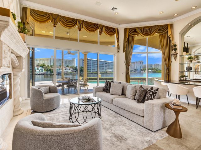 Home for sale at 612 Admirals Way - photo 6734477