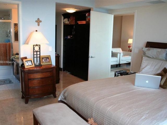 Apartment for sale  Unit #1802 - photo 6711388