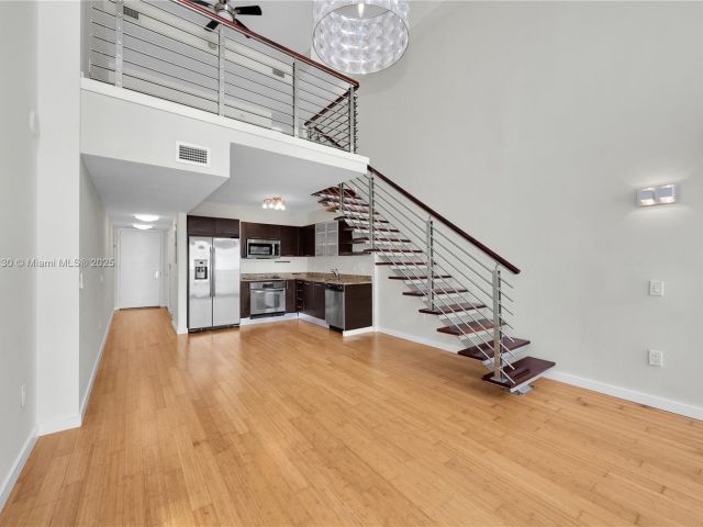 1-bedroom condo for sale in Miami - 41 SE 5th St 1515 - MondialRealty