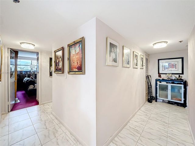 Apartment for sale  Unit #409 - photo 6727208