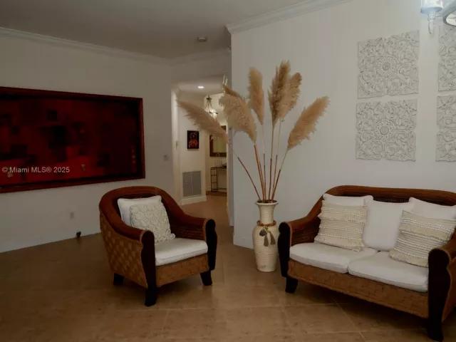 2-bedroom home for rent in West Palm Beach - 9778 Bowline Drive 102 - MondialRealty