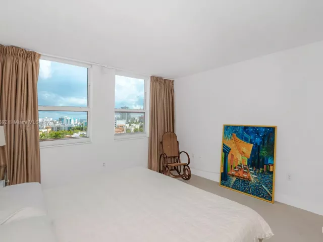 1-bedroom condo for sale in Miami Beach - 90 ALTON RD 1007 - MondialRealty