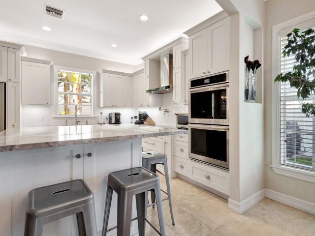 Home for sale at 213 Kings Lynn - photo 6734974