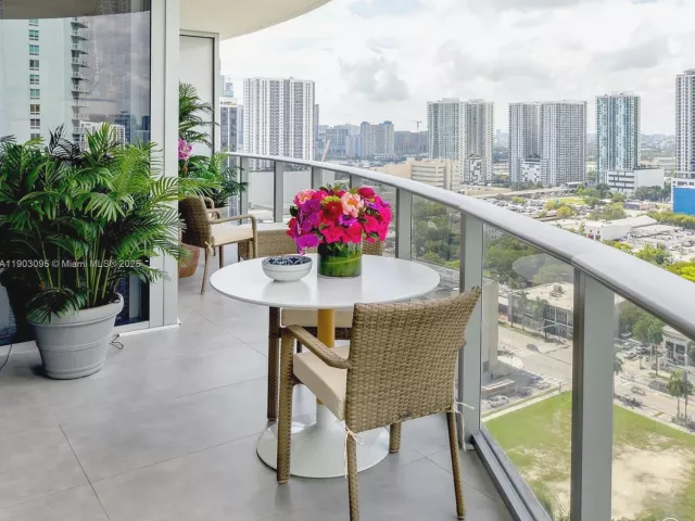 Apartment for sale  Unit #2301 - photo 6723185