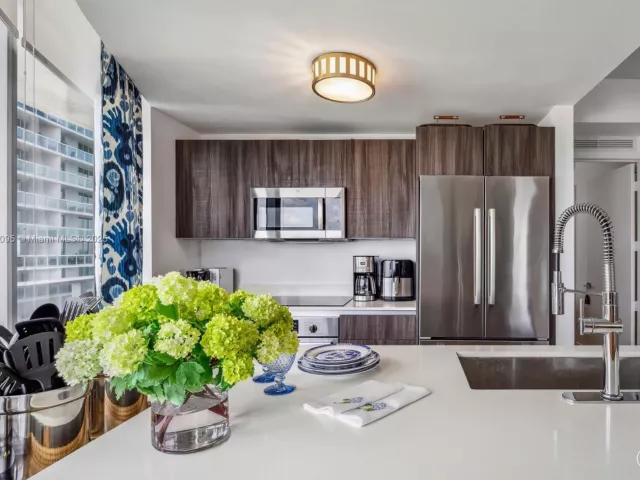 Apartment for sale  Unit #2301 - photo 6723169