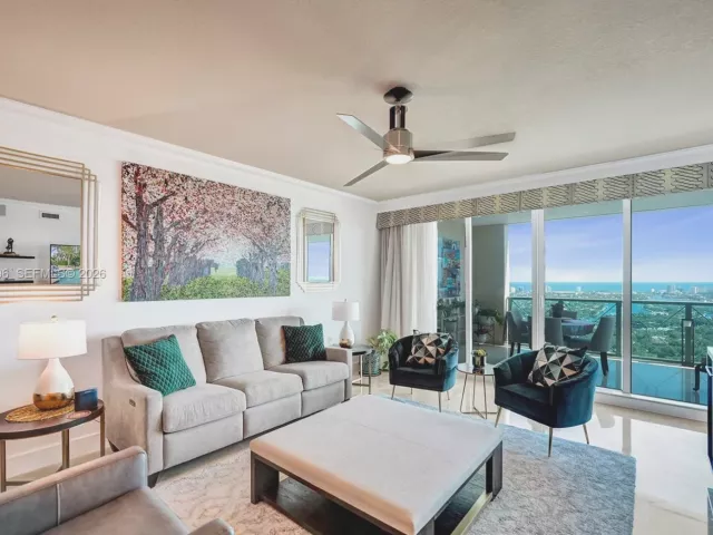 2-bedroom condo for sale in Fort Lauderdale - 411 N New River Dr E 3703 - MondialRealty