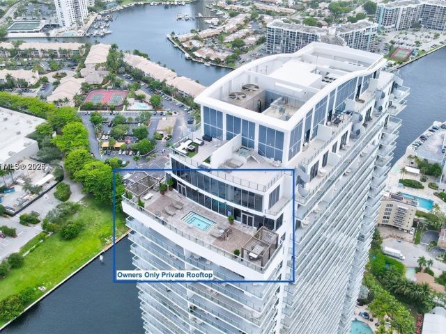 Apartment for sale  Unit #T4302 - photo 6711611