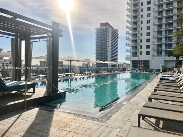 Apartment for sale  Unit #T4302 - photo 6711613