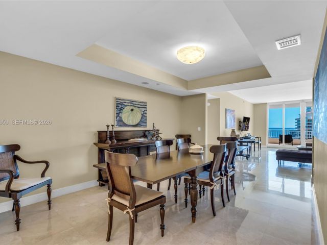 Apartment for rent  Unit #1402 - photo 6712056