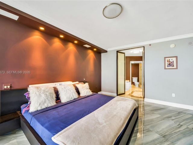 Apartment for sale  Unit #1903 - photo 6712383