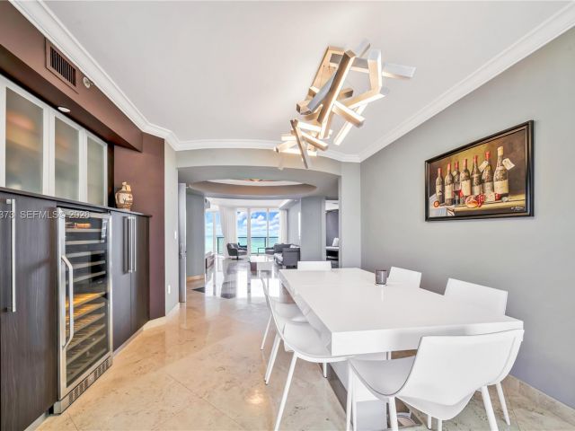 Apartment for sale  Unit #1903 - photo 6712393