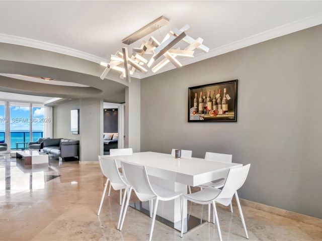 Apartment for sale  Unit #1903 - photo 6712396