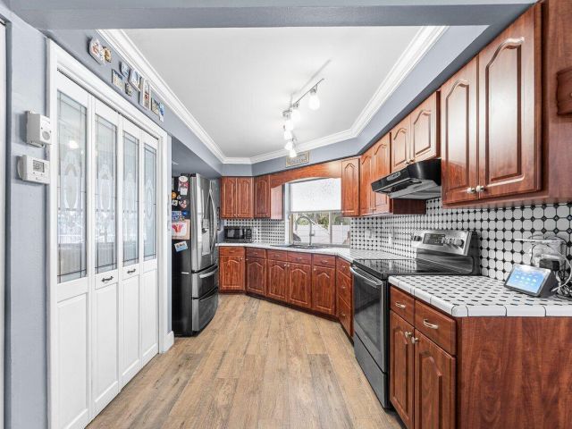 Home for sale at 5455 Pine Tree Drive - photo 6803624