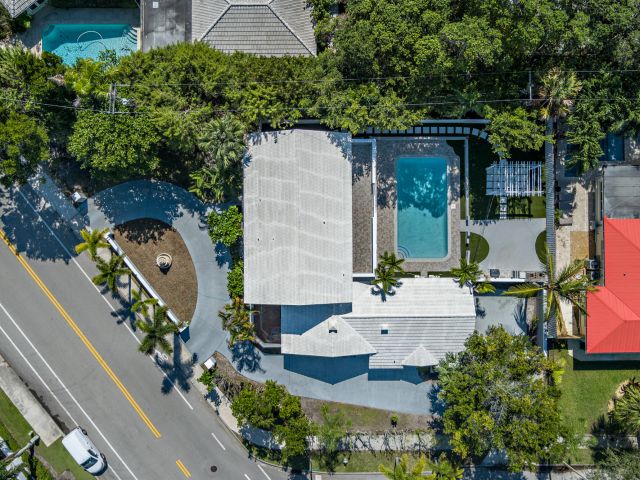 Home for rent at 3517 N Flagler Drive - photo 6711496