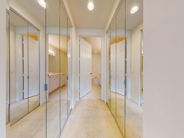 Home for rent at 235 W Chrystie Circle - photo 6711089