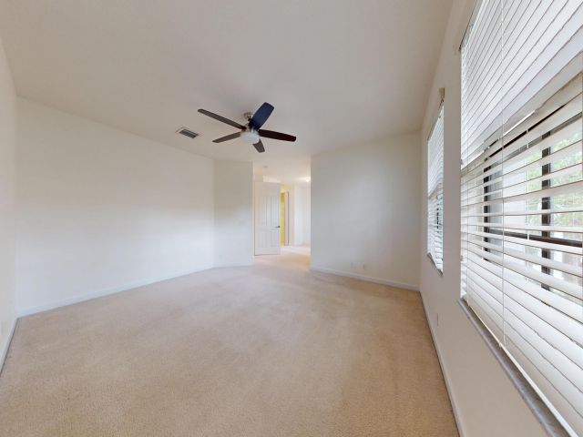 Home for rent at 235 W Chrystie Circle - photo 6711091