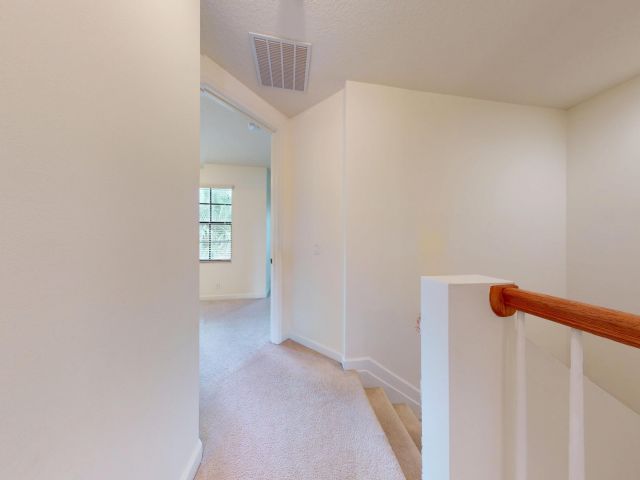Home for rent at 235 W Chrystie Circle - photo 6711092