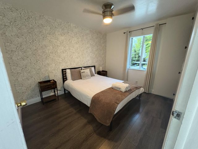 Home for rent at 2711 NE 11th Terrace - photo 6750812