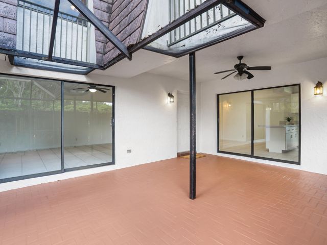 Home for rent at 7690 Courtyard Run W - photo 6786011