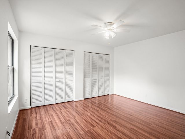 Home for rent at 7690 Courtyard Run W - photo 6786017