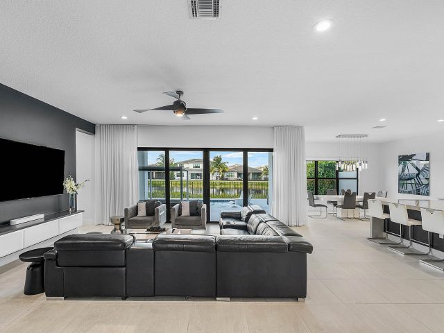 Home for sale at 8805 New River Falls Road - photo 6749540