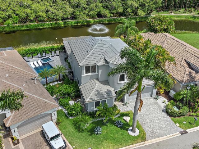 Home for sale at 10640 Grande Boulevard - photo 6722187