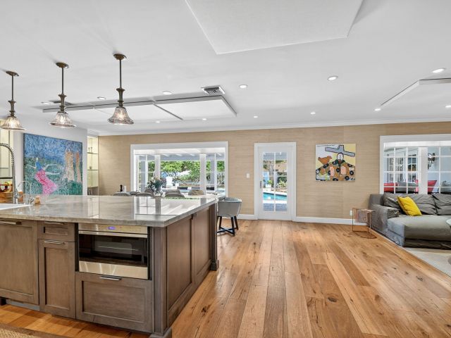 Home for sale at 1103 NW 6th Avenue - photo 6725099