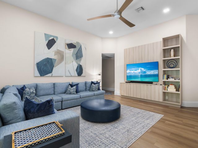 Home for sale at 16125 Villa Vizcaya Place - photo 6714397