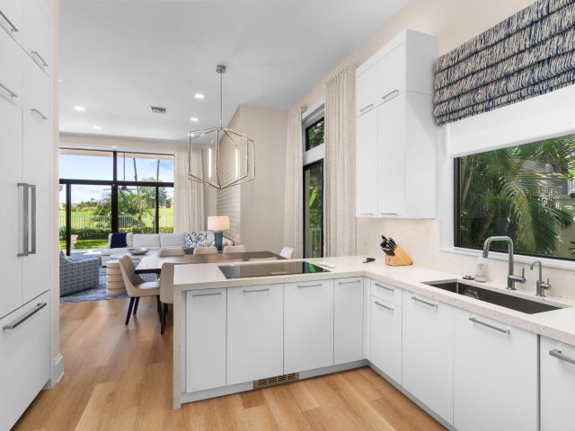 Home for sale at 16125 Villa Vizcaya Place - photo 6714400