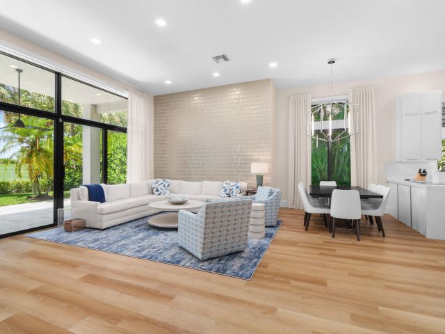 Home for sale at 16125 Villa Vizcaya Place - photo 6714407