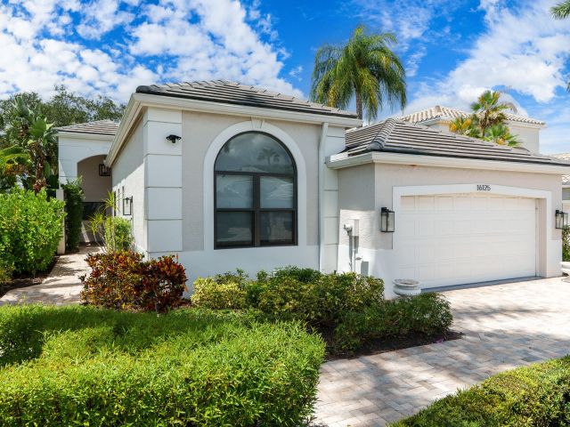 Home for sale at 16125 Villa Vizcaya Place - photo 6714412