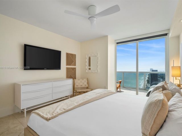 Apartment for rent  Unit #5103 - photo 6717599