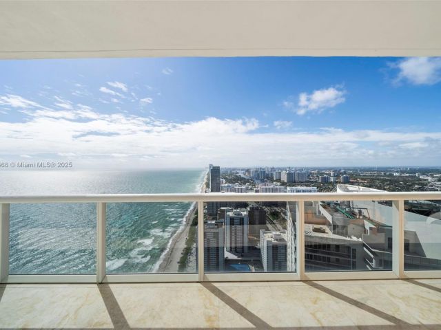 Apartment for rent  Unit #5103 - photo 6717601