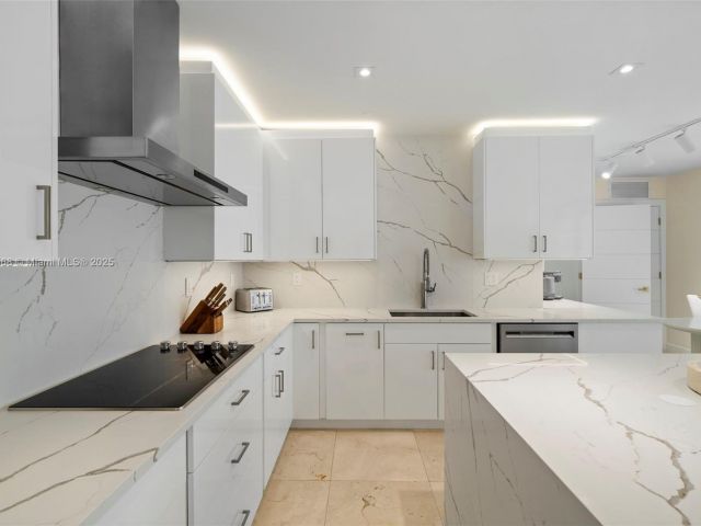 Apartment for rent  Unit #5103 - photo 6717604