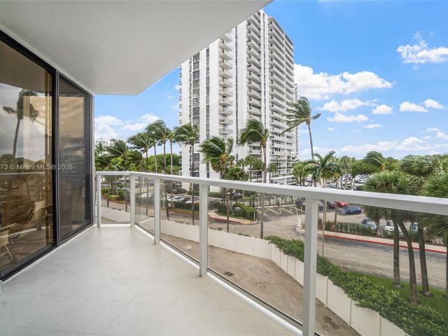 Apartment for sale  Unit #M1 - photo 6715957