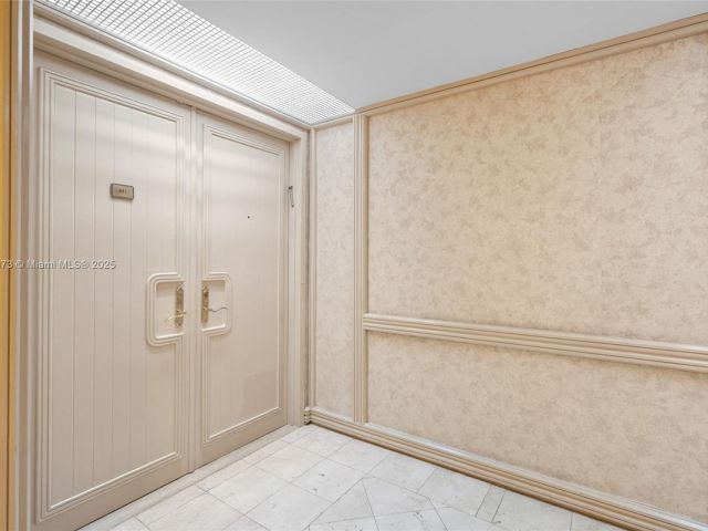 Apartment for sale  Unit #M1 - photo 6715965