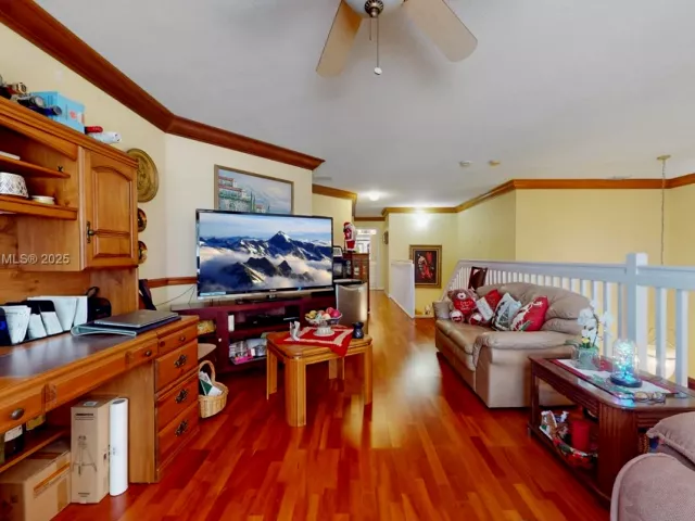 5-bedroom home for sale in Homestead - 14240 SW 291st Ln - MondialRealty