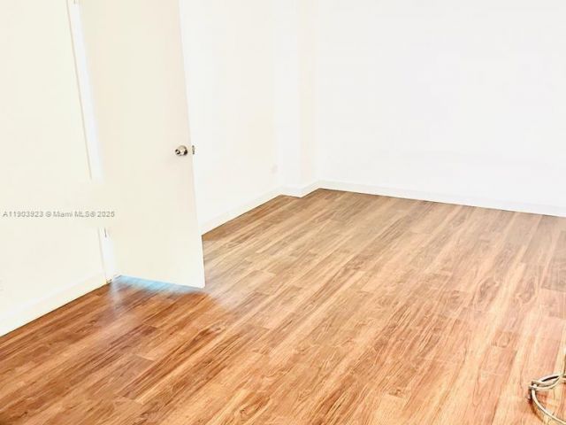 Apartment for sale  Unit #MO-3 - photo 7445297