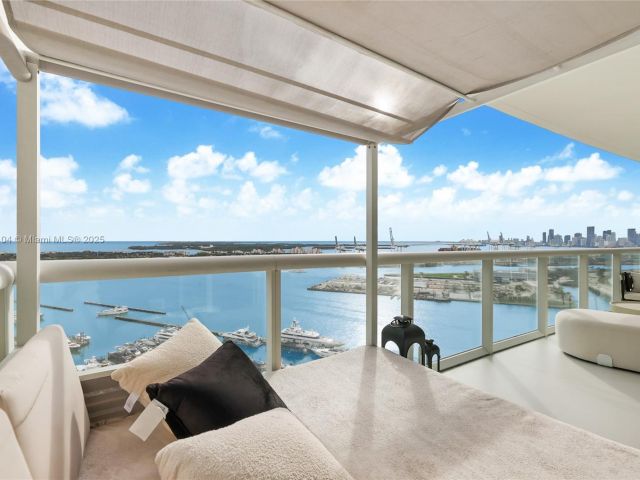 Apartment for rent  Unit #2603 - photo 6719300