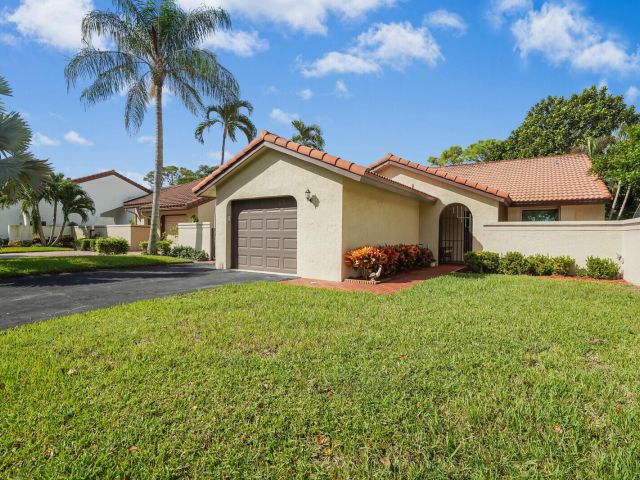 Home for sale at 1550 NW 22nd Avenue - photo 6715833