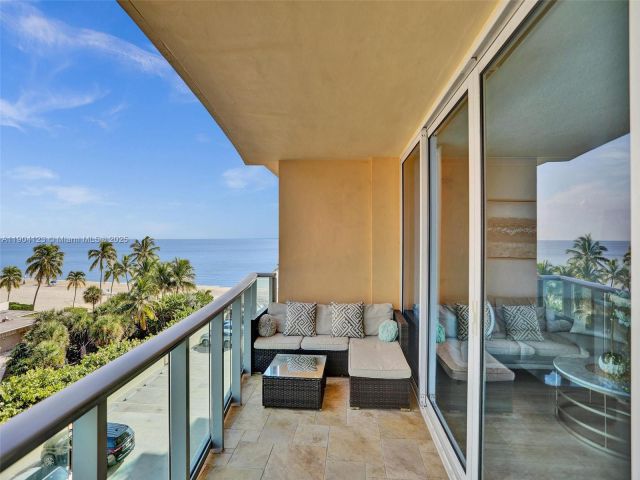 condo for rent in Hollywood - 2501 S Ocean Dr 505 - MondialRealty