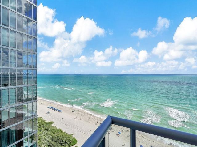 Apartment for sale  Unit #1808 - photo 6720685