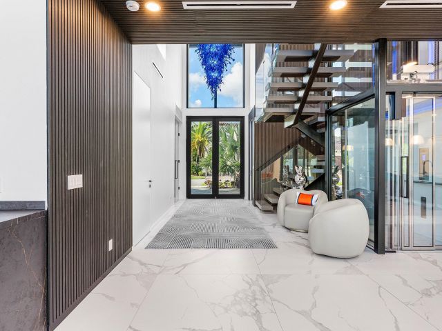 Home for sale at 245 NE 6th Court - photo 6749360