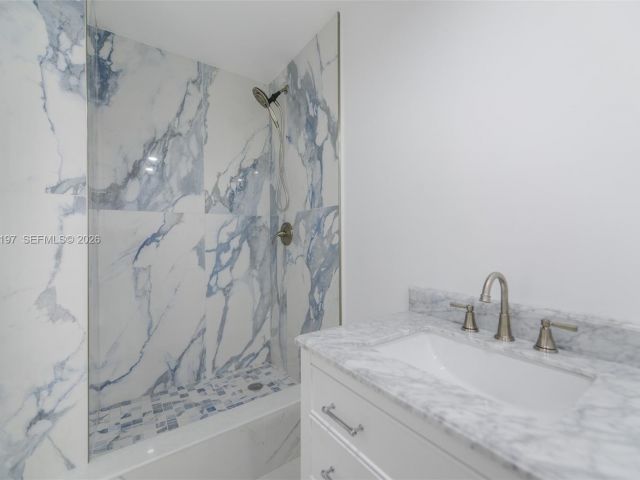 1-bedroom condo for rent in Hallandale Beach - 1950 S Ocean Dr 19A - MondialRealty