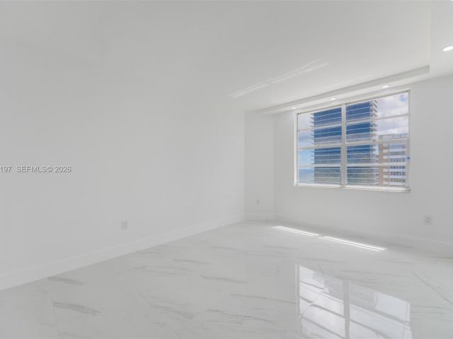1-bedroom condo for rent in Hallandale Beach - 1950 S Ocean Dr 19A - MondialRealty
