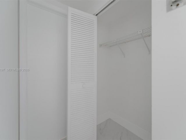 1-bedroom condo for rent in Hallandale Beach - 1950 S Ocean Dr 19A - MondialRealty