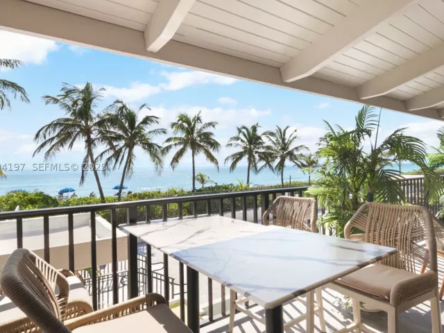 1-bedroom condo for rent in Hallandale Beach - 1950 S Ocean Dr 19A - MondialRealty