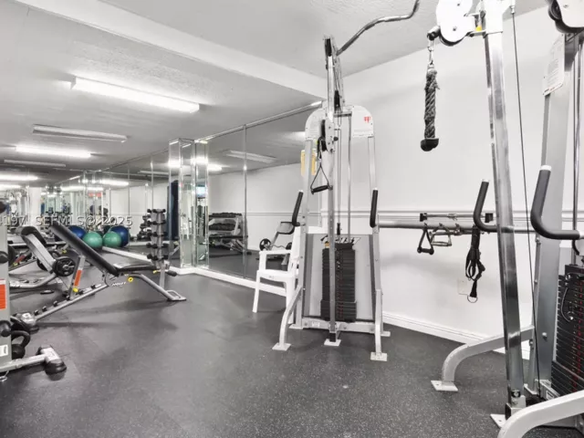 1-bedroom condo for rent in Hallandale Beach - 1950 S Ocean Dr 19A - MondialRealty