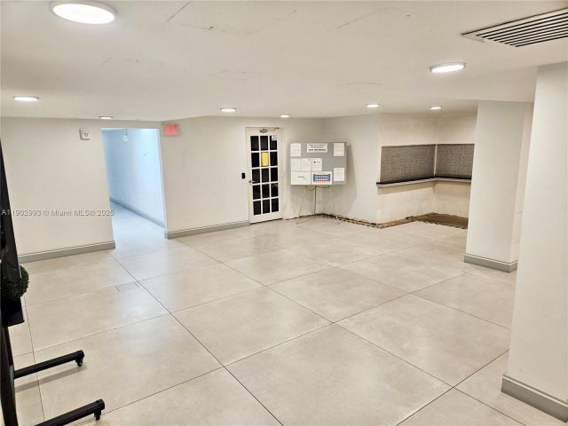 Apartment for sale  Unit #409 - photo 7435148