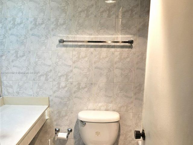 Apartment for sale  Unit #409 - photo 7435167